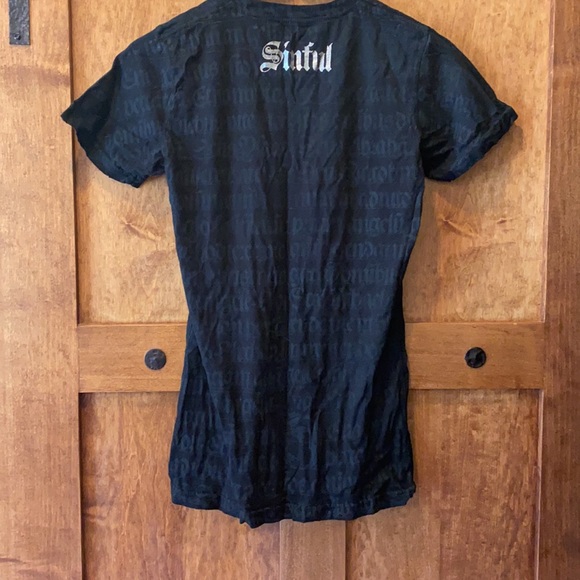 🖤Sinful tee🔥 - Picture 3 of 7